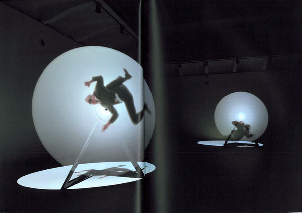 Publication 2010 - EVA SCHLEGEL - In Between